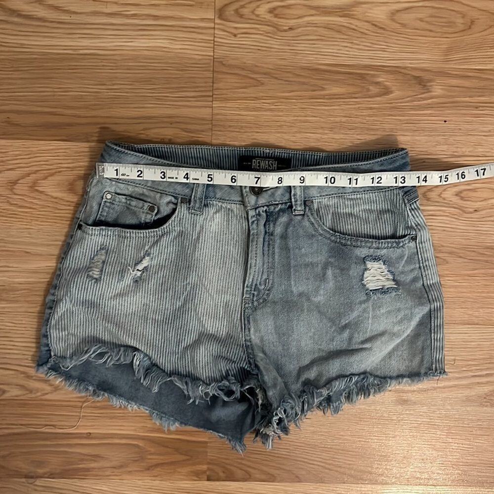 Rewash distressed vertical stripe denim shorts size 7/28 - Picture 10 of 10